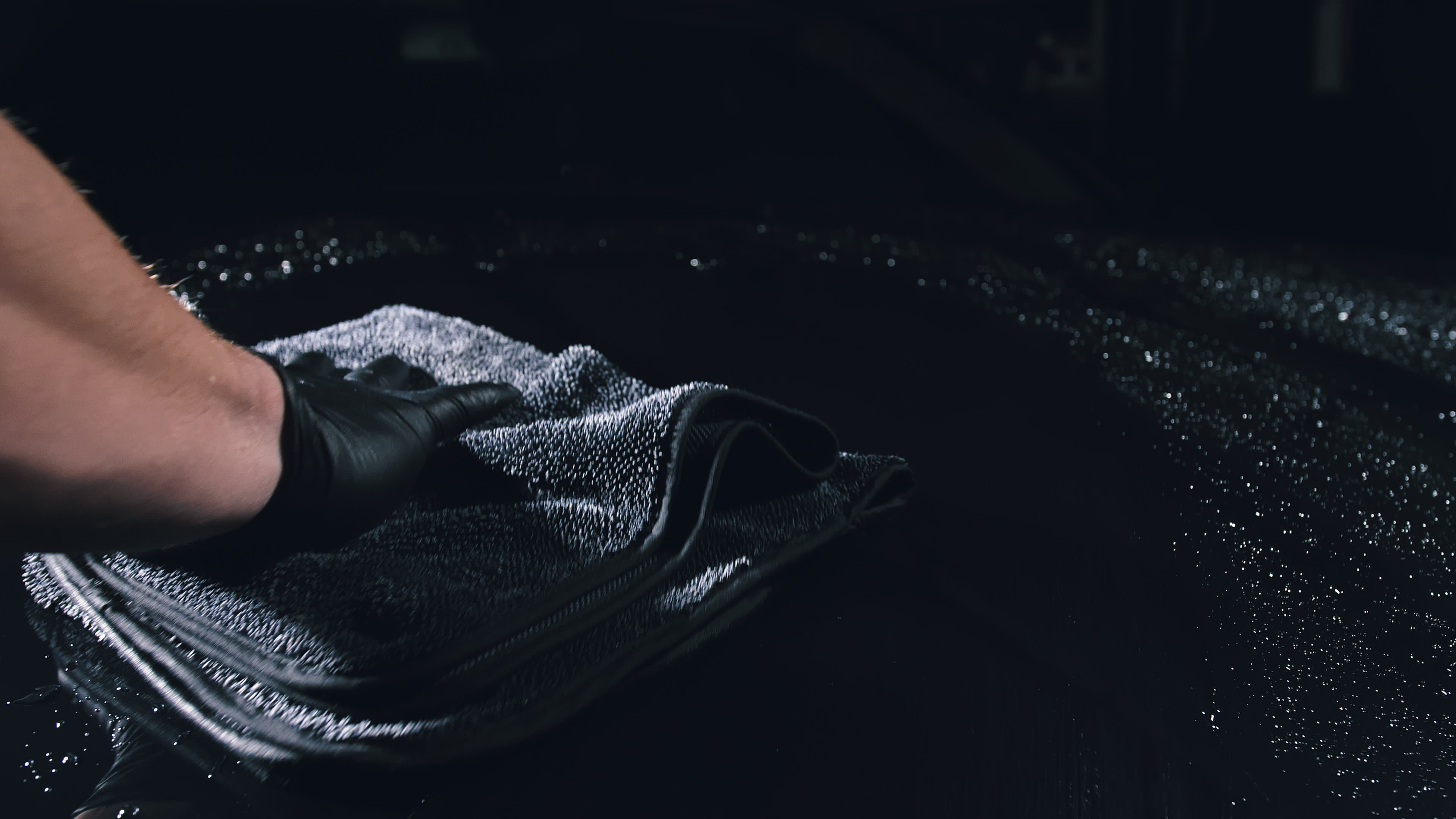 car-painter-chooses-auto-body-color-with-samples